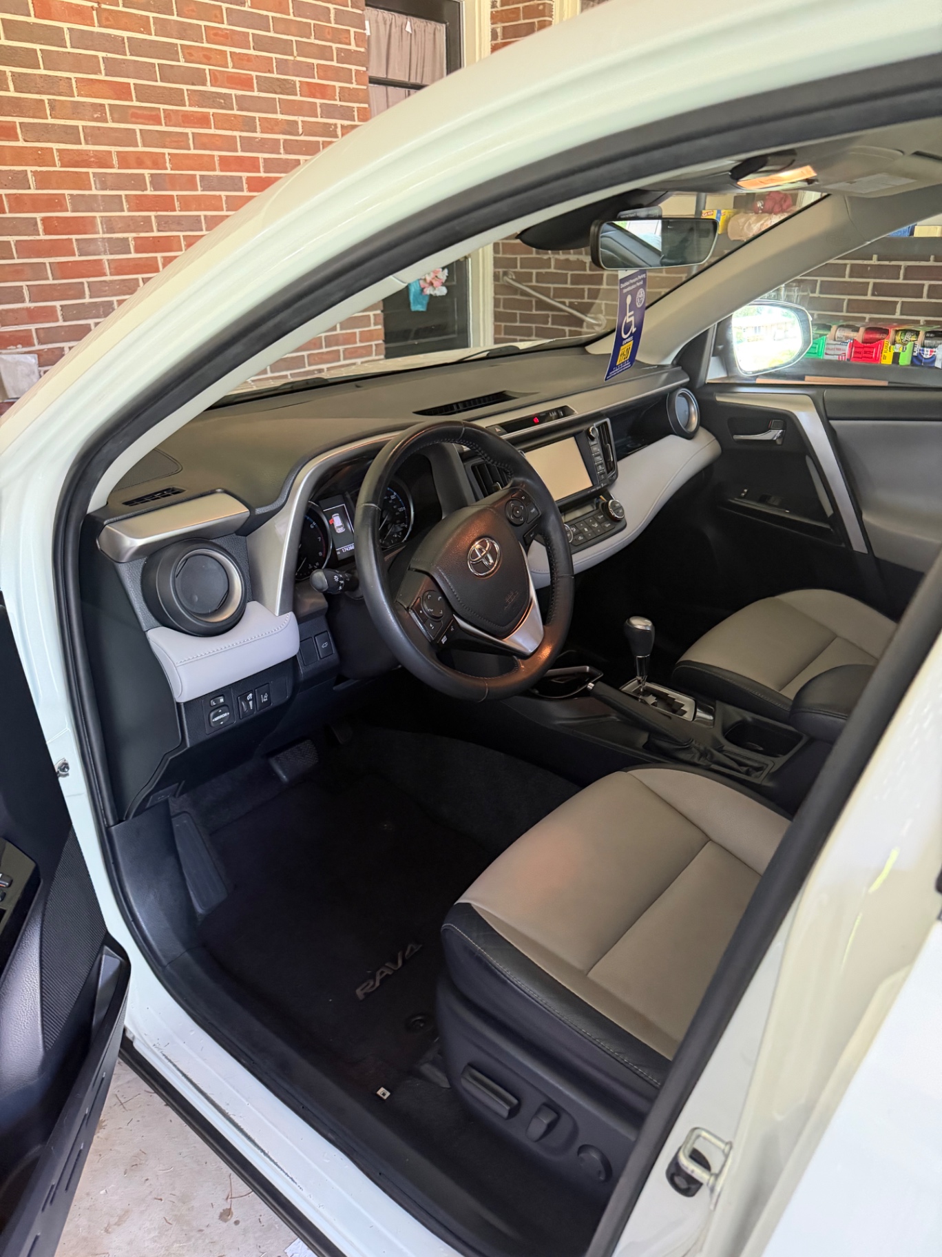 Toyota RAV4 Interior deep clean after
