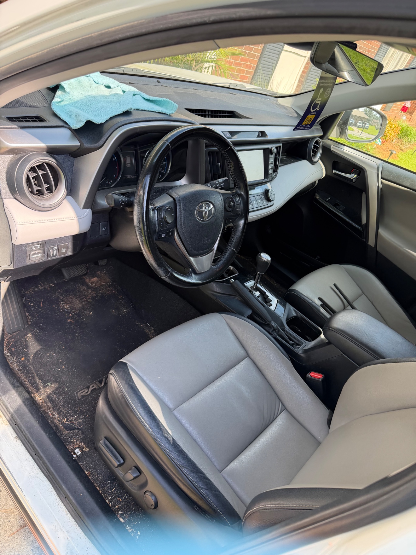 Toyota RAV4 Interior deep clean before